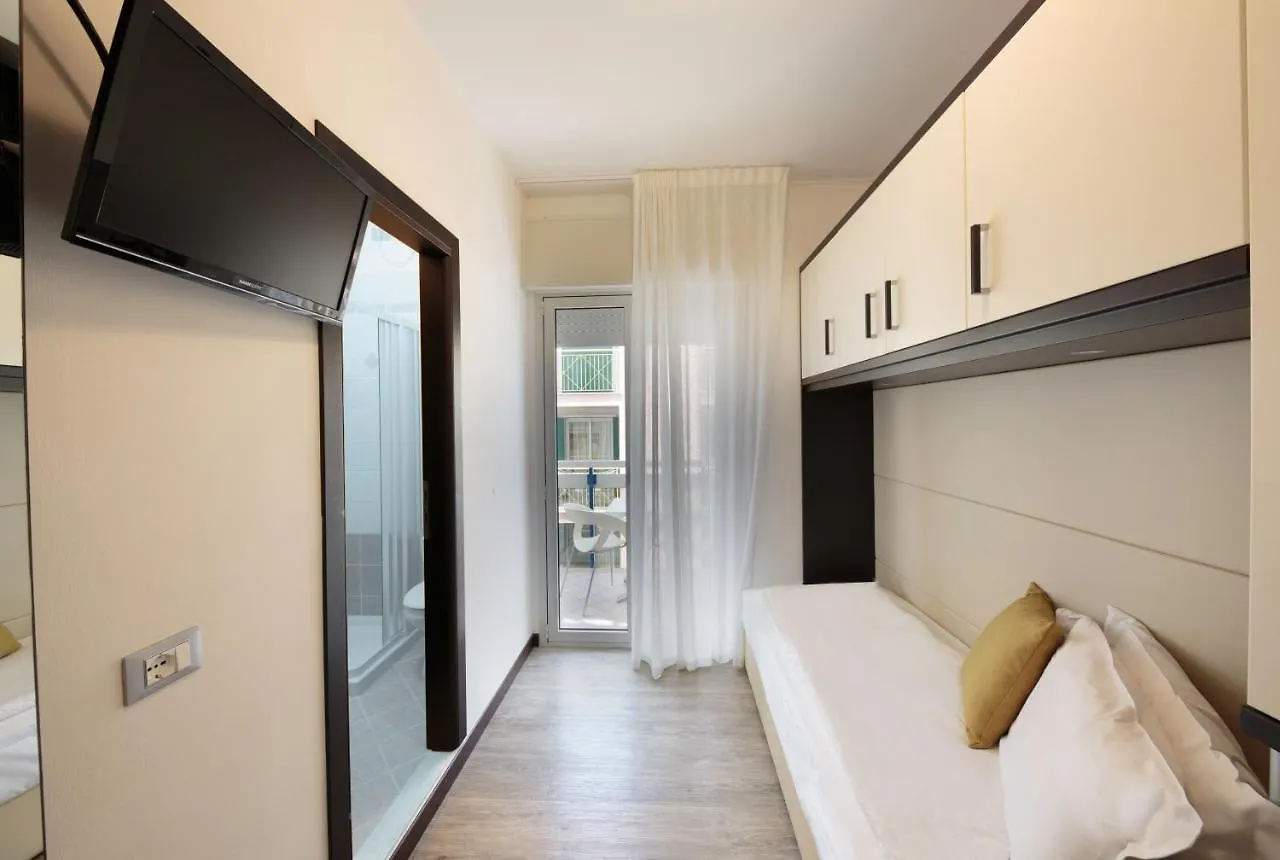 קאורלה Hotel Bristol איטליה
