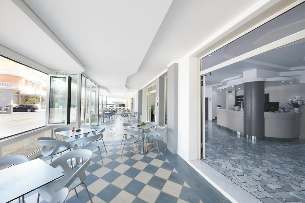 Hotel Bristol Caorle 3*,