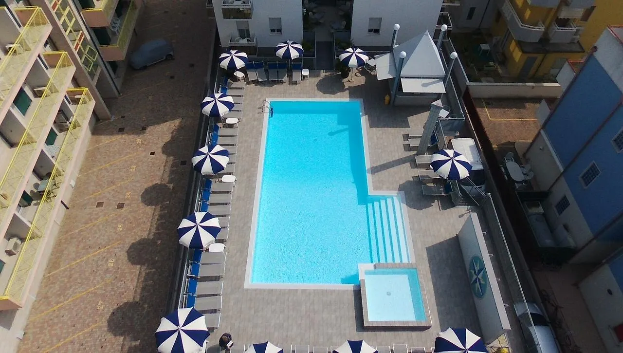 Hotel Bristol Caorle 3*,